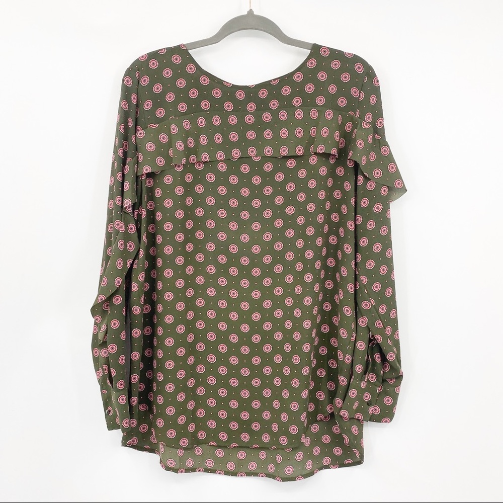 Banana Republic Ruffle Long Sleeve Career Blouse